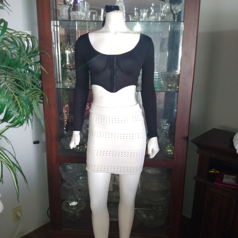Polyester Hera Skirt & polyester Black Crop Top